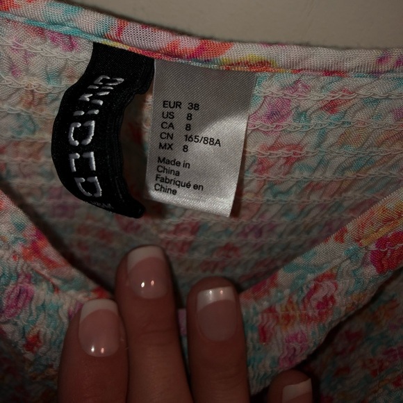 Floral dress - Picture 2 of 4